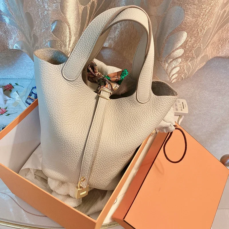 Bolso tipo cubo con patrón de Litchi, bolso de mano suave de PU para mujer, cesta de mercado a la moda, bolso para madre e hijo, nuevo bolso de tendencia 2025