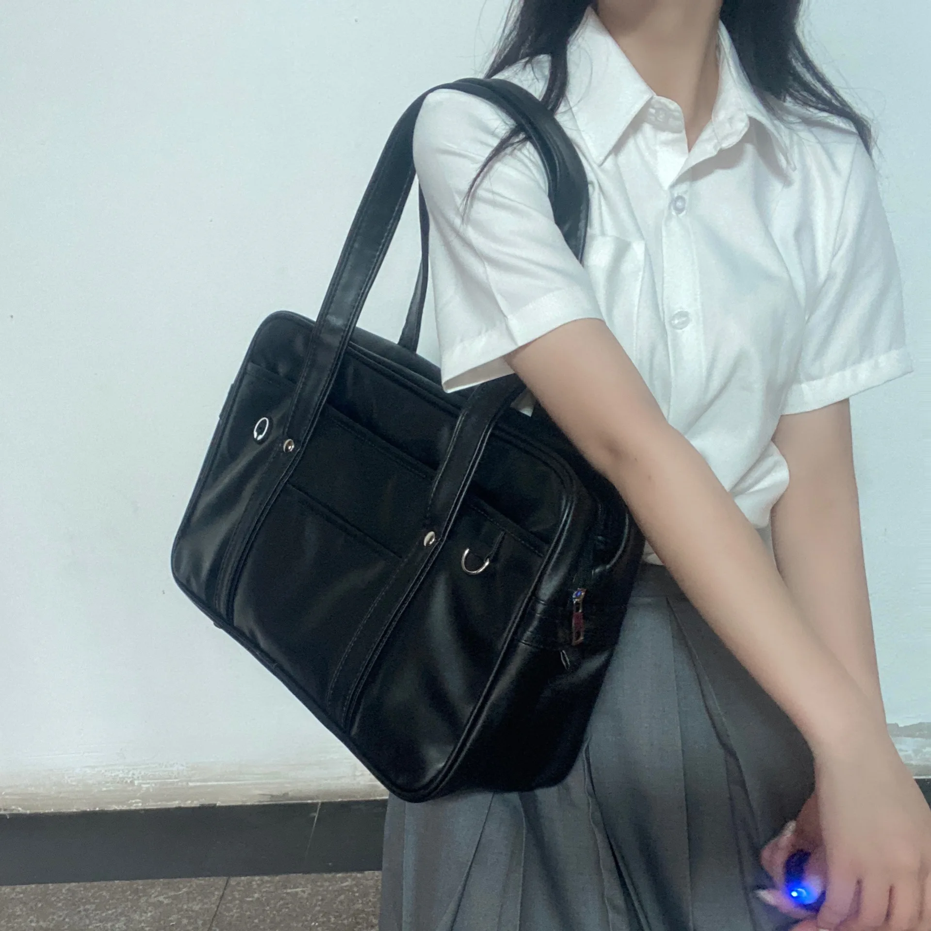Bolso de uniforme JK de estudiante bidimensional japonés, mochila escolar de PU para chica, bolso de mensajero impermeable resistente al desgaste de un solo hombro
