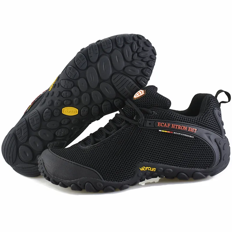 Zapatos de senderismo de verano para hombres y mujeres, botas de Trekking transpirables de malla de aire, zapatos deportivos de tendencia, zapatillas para caminar al aire libre de alta calidad, negro y rojo