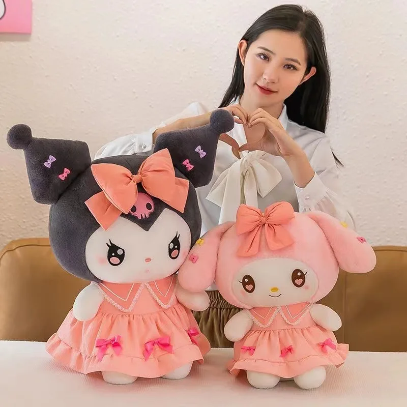 99303-kws6bh.jpg 30cm Sanlio vestido púrpura Kuromi peluche de juguete lindo Anime que rodea la melodía muñeco de peluche regalo para el cumpleaños de la novia