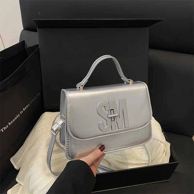 Bolso de hombro cuadrado de gran capacidad a la moda, bolso de mano para mujer, elegante, con hebilla de bloqueo Simple, bolso de mano moderno, poliéster versátil Li