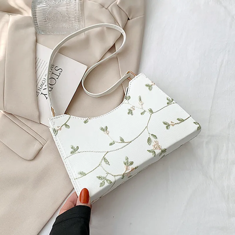 Bolso de hombro con costuras florales de encaje de verano para mujer, bolsos suaves de cuero PU para las axilas, bolso de viaje para la playa, bolso de mano pequeño para niñas