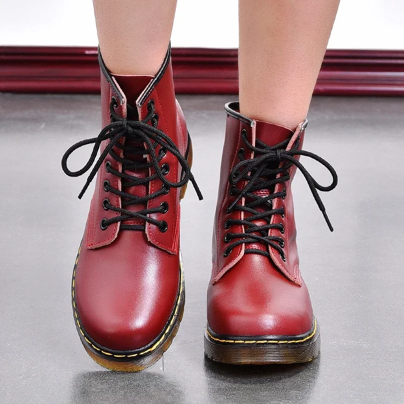2025 nuevas botas clásicas de cuero genuino de seis agujeros, botines cortos de montar de estilo británico a la moda, botas para exteriores, botas para mujer